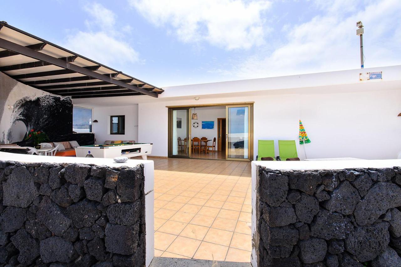 Famara Beach House Εξωτερικό φωτογραφία